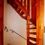 Alba *